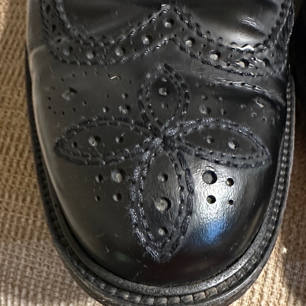 Louis Vuitton Black Brogue Oxfords - Picture 4 of 7